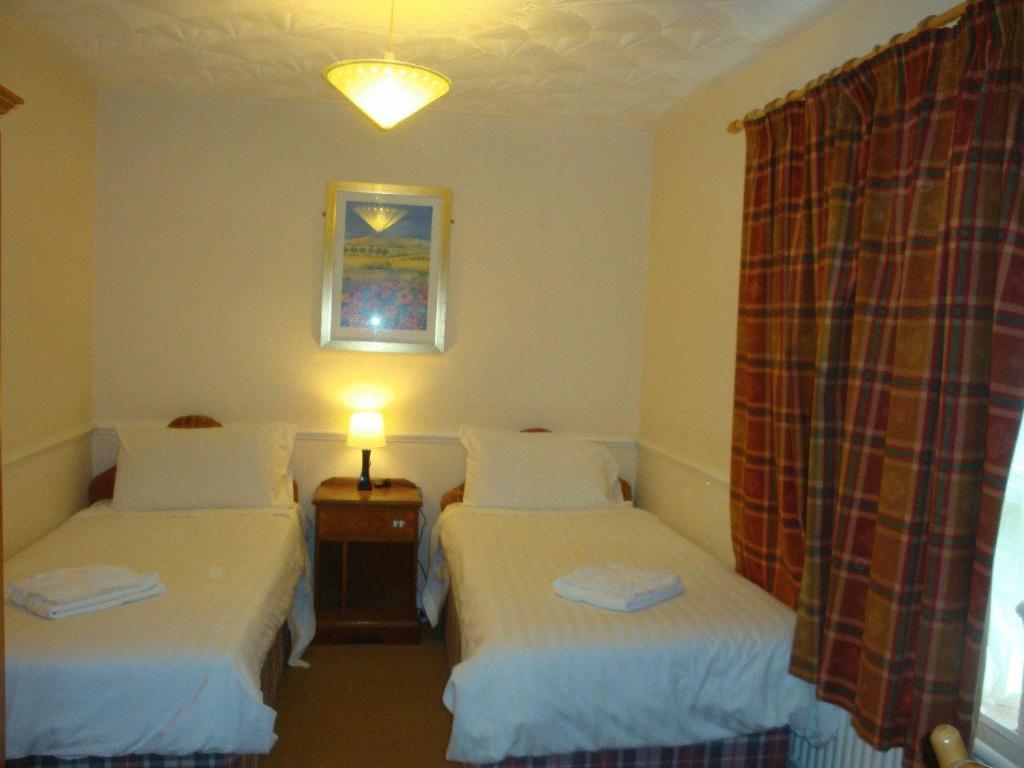 Garden Lodge Hotel Letchworth Room photo