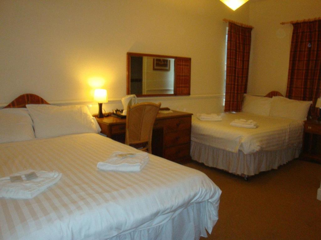 Garden Lodge Hotel Letchworth Room photo